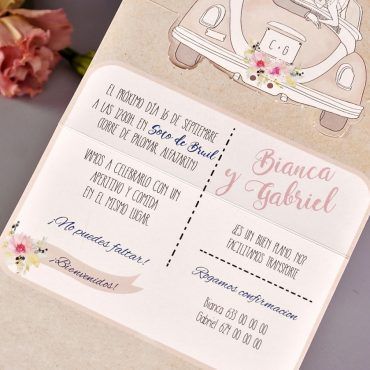 invitacion-de-boda-clara-39700-coche-just-married-novio-corazon-romantica-divertida