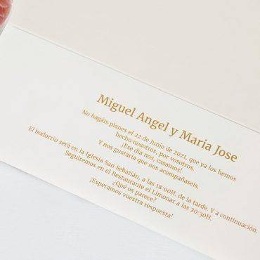 invitacion-de-boda-clara-39735-flamenco-sobre-forro-rosa-lazo