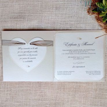 invitacion-de-boda-belarto-romantica-corazon-lazo-pajaritos