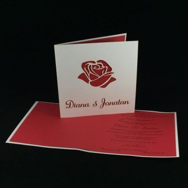 invitacion-de-boda-moderna-original-flor-rosa-romantica