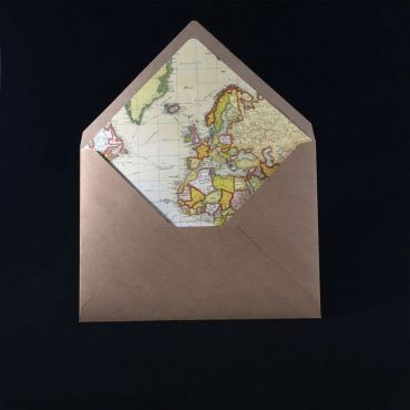 invitacion-de-boda-moderna-original-forro-mapa-viaje