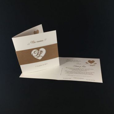 invitacion-de-boda-original-marron-elegante-romantica-corazon-espiga