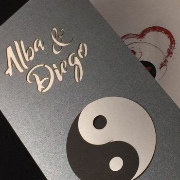 invitacion-de-boda-original-elegante-negro-yin-yang