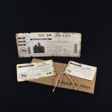 invitacion-de-boda-original-moderna-tarjeta-de-embarque