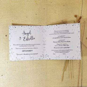 invitación boda luna y estrellas interior